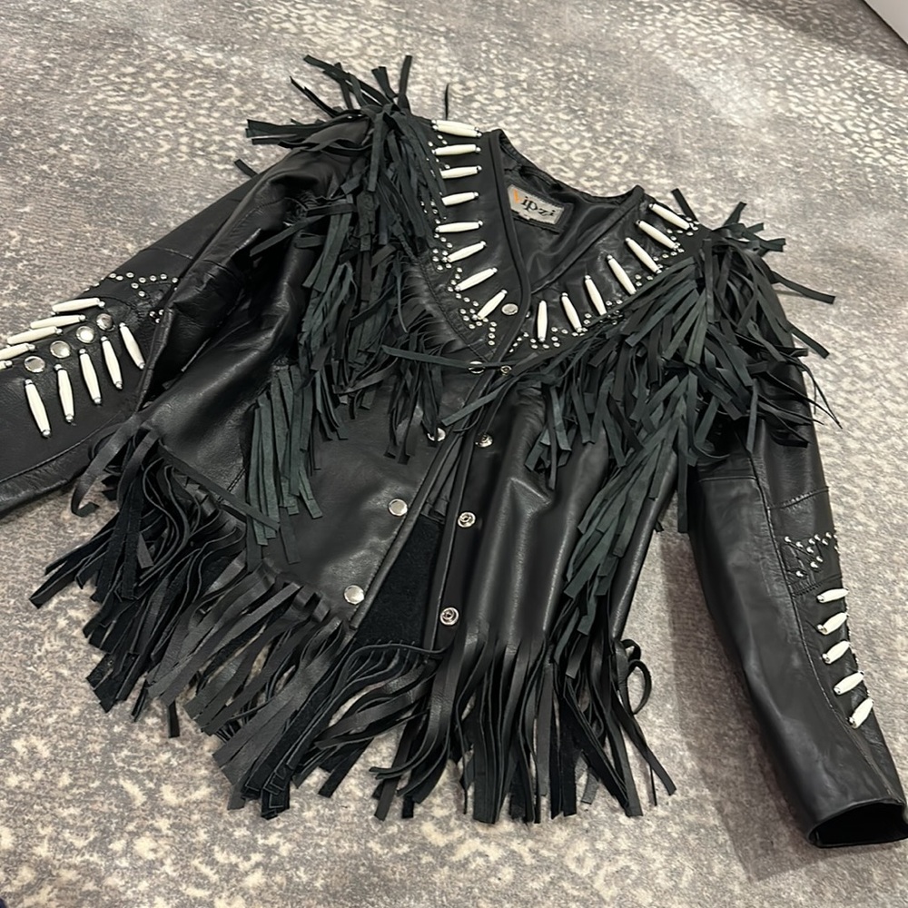 VIPZI REAL LEATHER FRINGE JACKET WITH EMBEZZLEMENTS NWT SIZE S - Picture 13 of 13